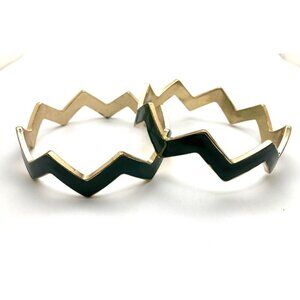 Stackable chevron zigzag green gold color bangles pair